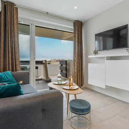 Zen Et Summer Zen Coursive Naturiste * Agde