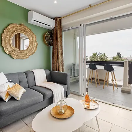 Zen Et Summer Zen Coursive Naturiste