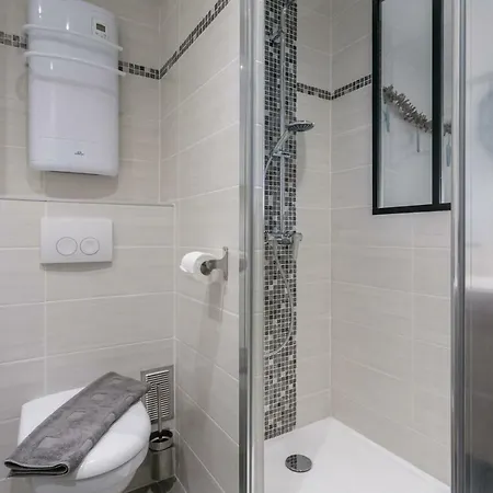 Zen Et Summer Zen Coursive Naturiste * Agde