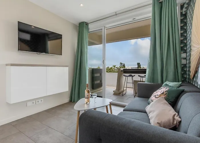 Zen Et Summer Zen Coursive Naturiste Apartment *