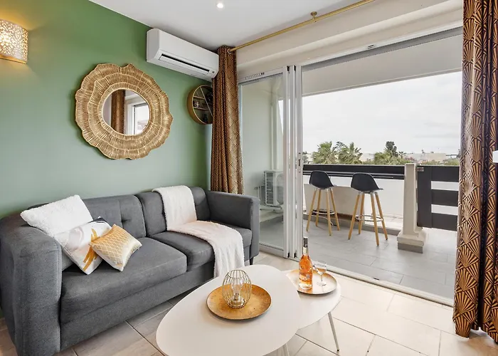 Zen Et Summer Zen Coursive Naturiste