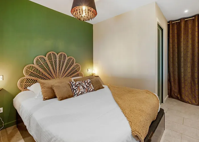 Zen Et Summer Zen Coursive Naturiste